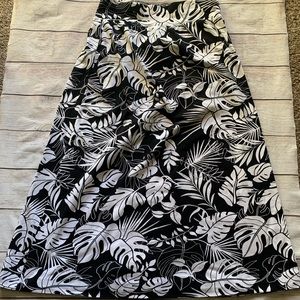 Black and white floral skirt